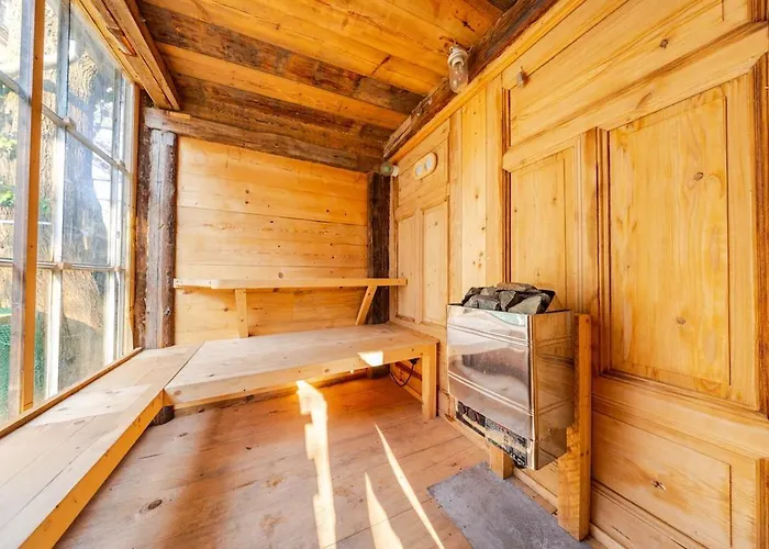 アパート In Schoener Atelierwohnung Mit Gartenblick *