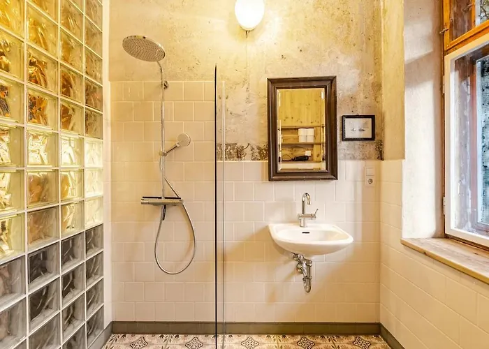 Apartmán In Schoener Atelierwohnung Mit Gartenblick Drážďany