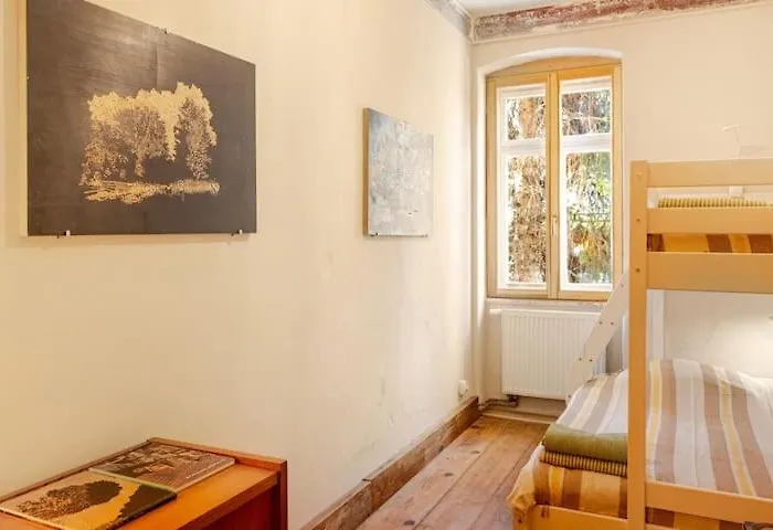 In Schoener Atelierwohnung Mit Gartenblick Apartmán *